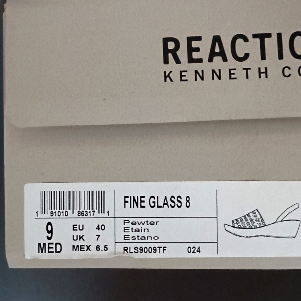 KENNETH COLE Sandels - Picture 7 of 7